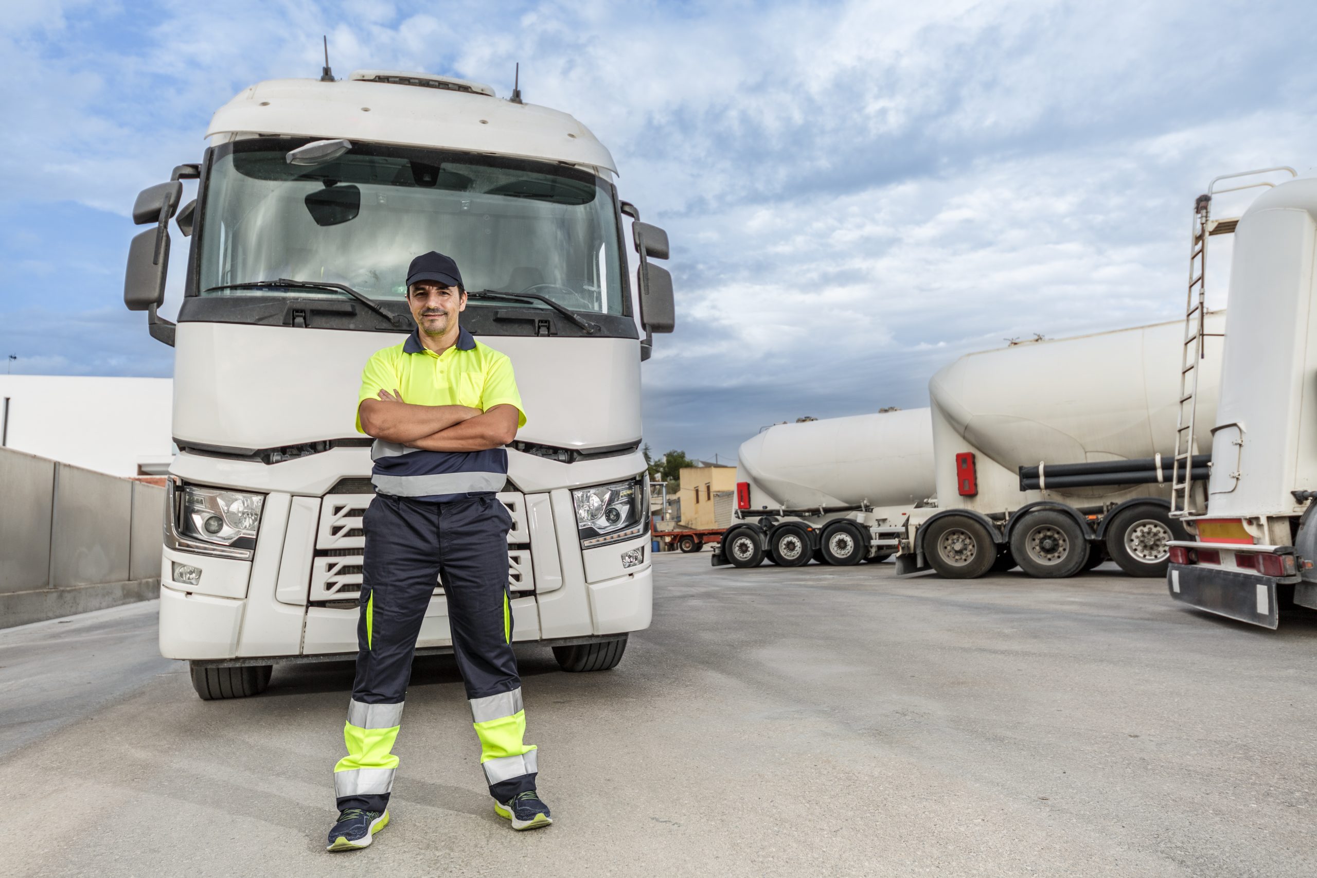 Smiling Adult Man Mechanic Standing In Front Of Pa 2026 03 24 07 56 34 Utc